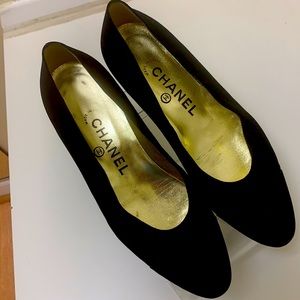 Chanel black silk size 36 flats